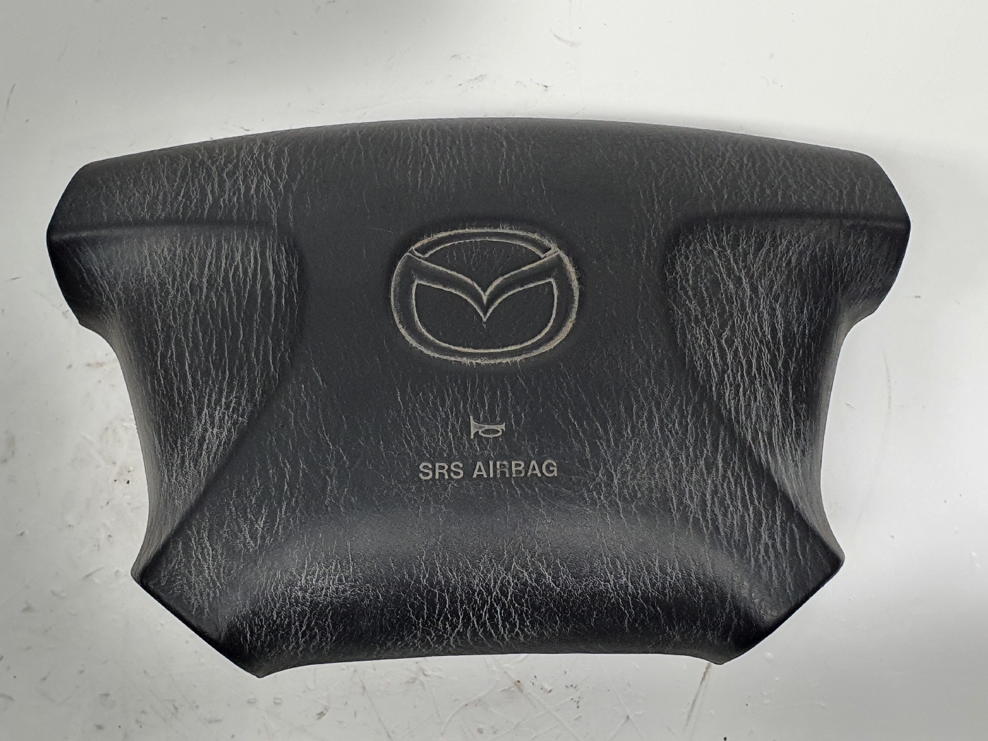 Airbag do volante MAZDA 323 F VI (BJ) Imagem-1 Airbag do volante MAZDA 323 F VI (BJ) Imagem-1