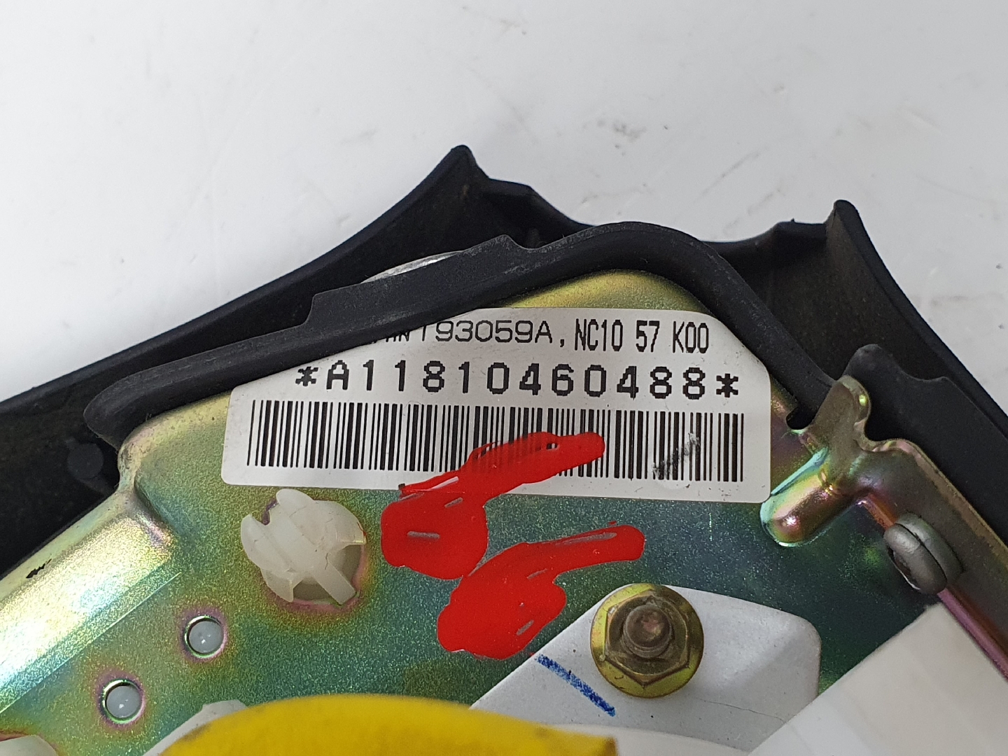 Airbag do volante MAZDA 323 F VI (BJ) Imagem-3 Airbag do volante MAZDA 323 F VI (BJ) Imagem-3