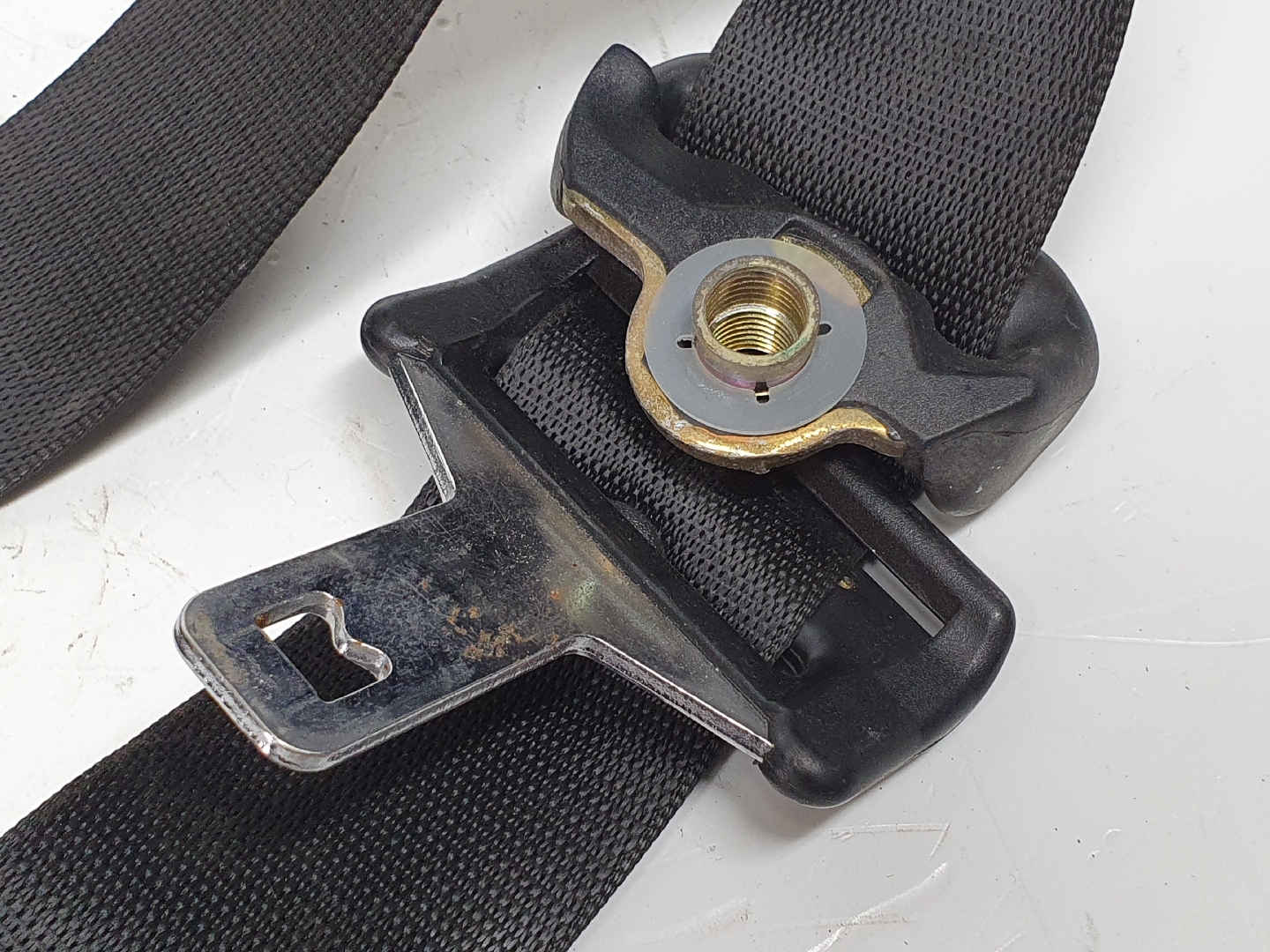 Left rear seatbelt MERCEDES-BENZ Classe M (W163) Imagem-1