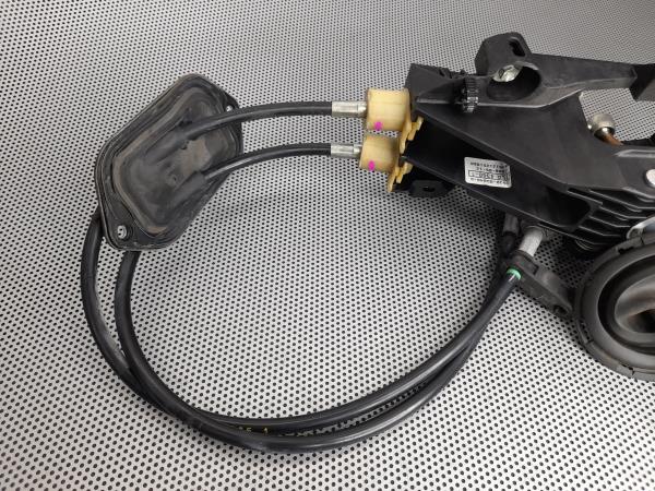 Seletor caixa velocidades TOYOTA Yaris (_P9_) Imagem-2