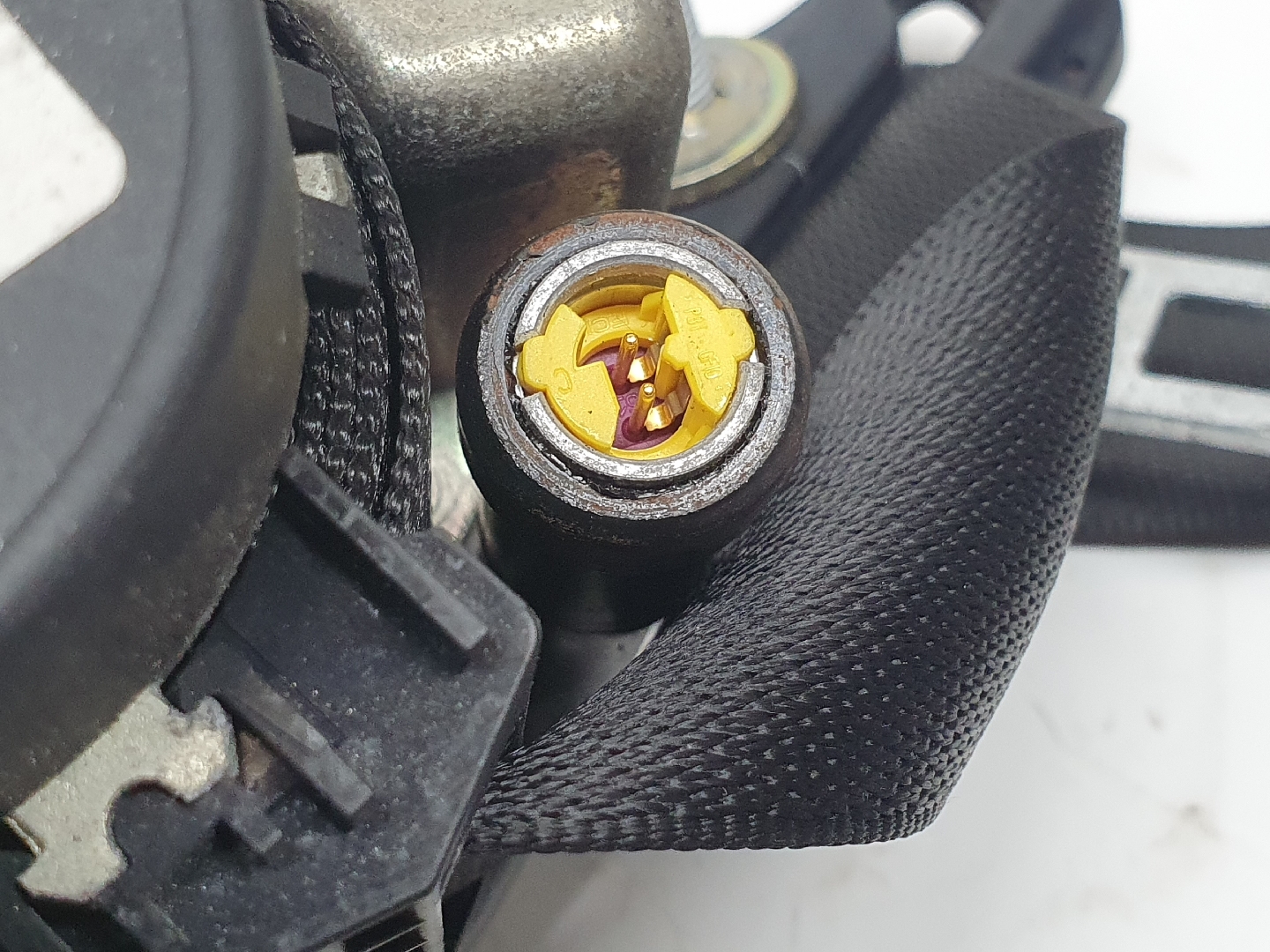 Right rear seatbelt MERCEDES-BENZ Classe A (W169) Imagem-4