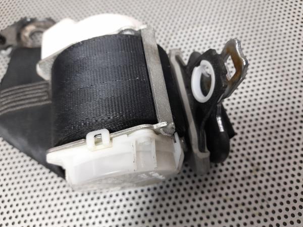 Left rear seatbelt TOYOTA Yaris (_P9_) Imagem-2