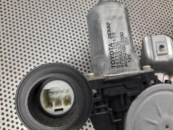 Elevador vidros frente direito TOYOTA Yaris (_P9_) Imagem-4