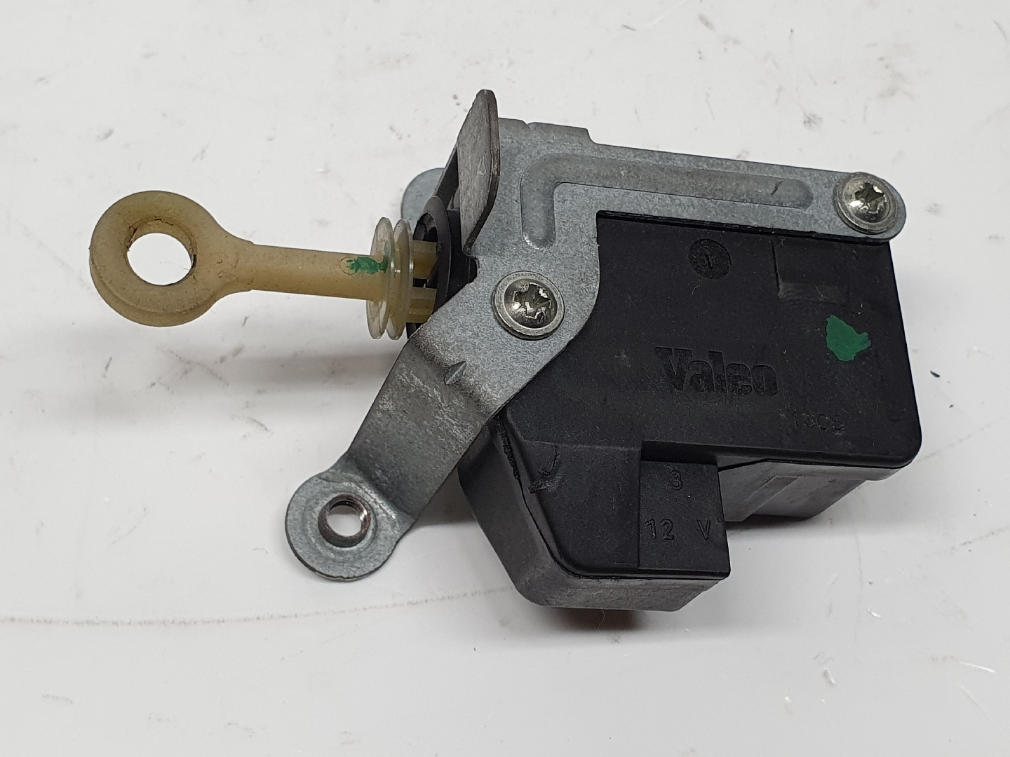 Motor Fecho Mala PEUGEOT 107 Imagem-1