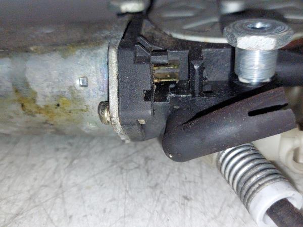 Elevador vidros frente direito VOLVO V40 Combi (VW) Imagem-2