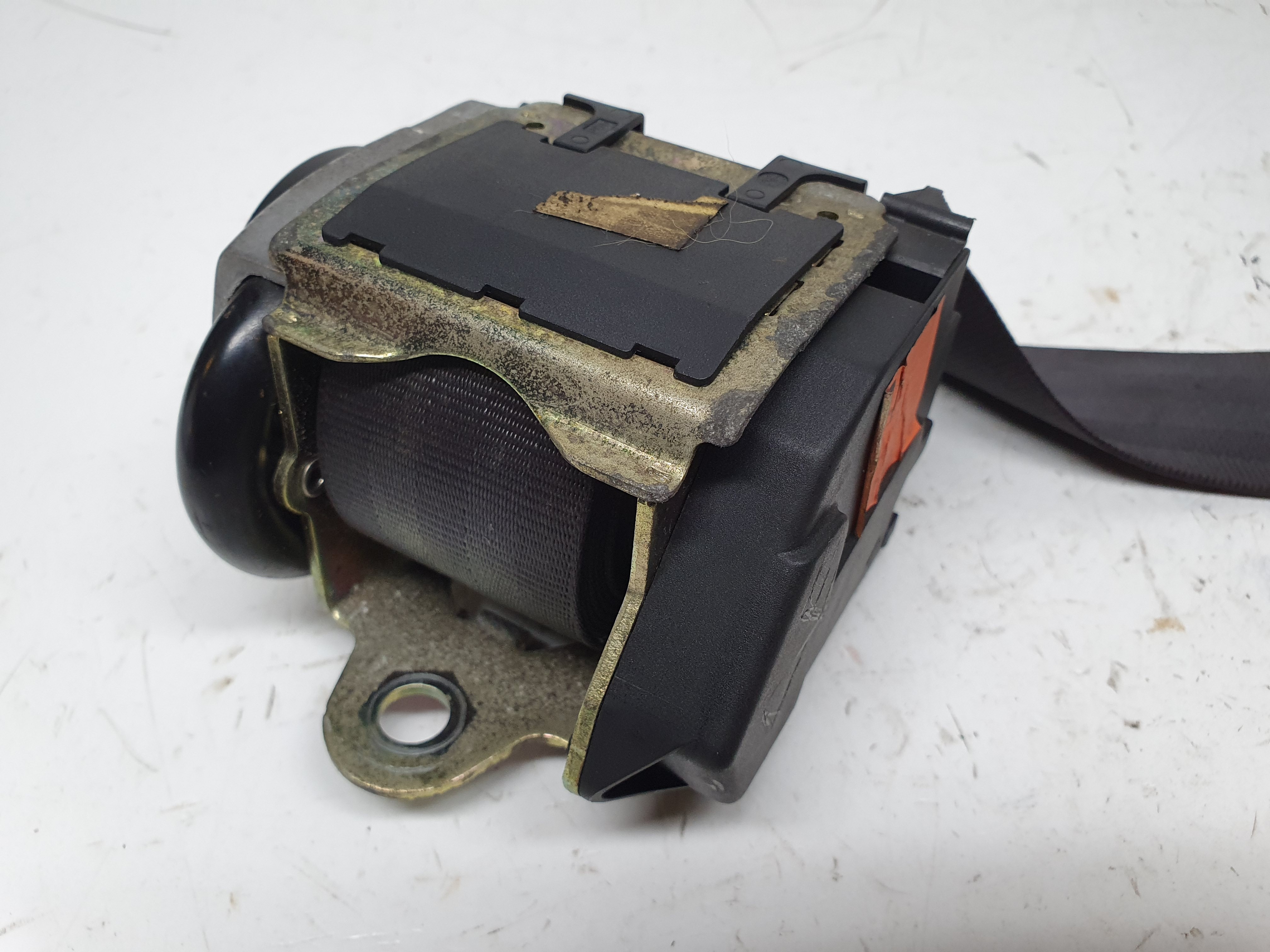 Left rear seatbelt AUDI A4 (8D2, B5) Imagem-3