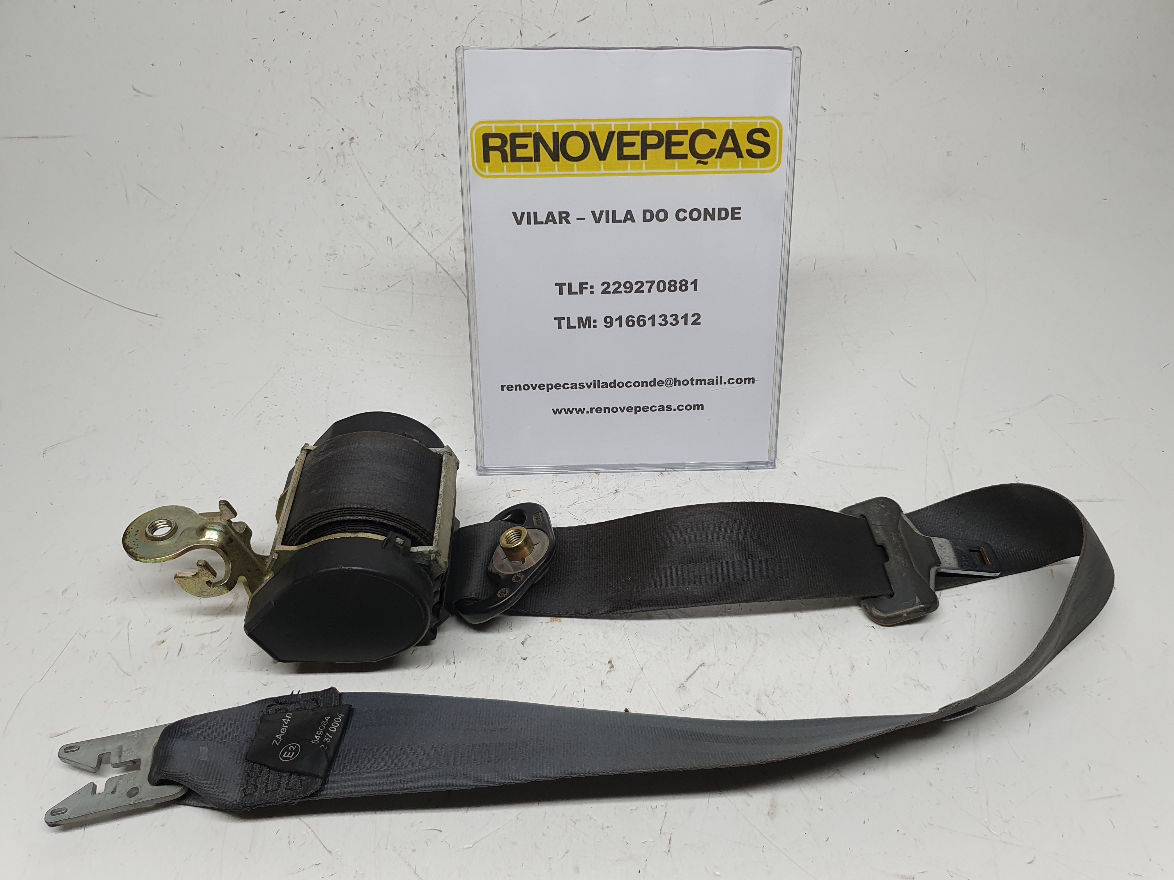 Cinturón delantero izquierdo RENAULT Laguna II (BG0/1_)