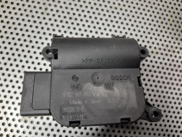 Motor del compuerta de la calefacción SEAT Leon (1P1) Imagem-5