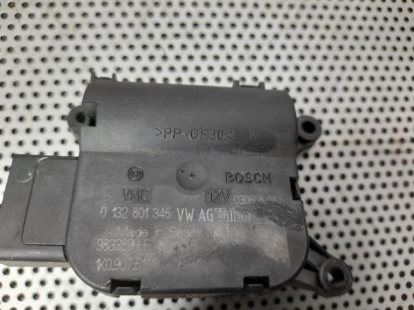 Motor del compuerta de la calefacción SEAT Leon (1P1) Imagem-4