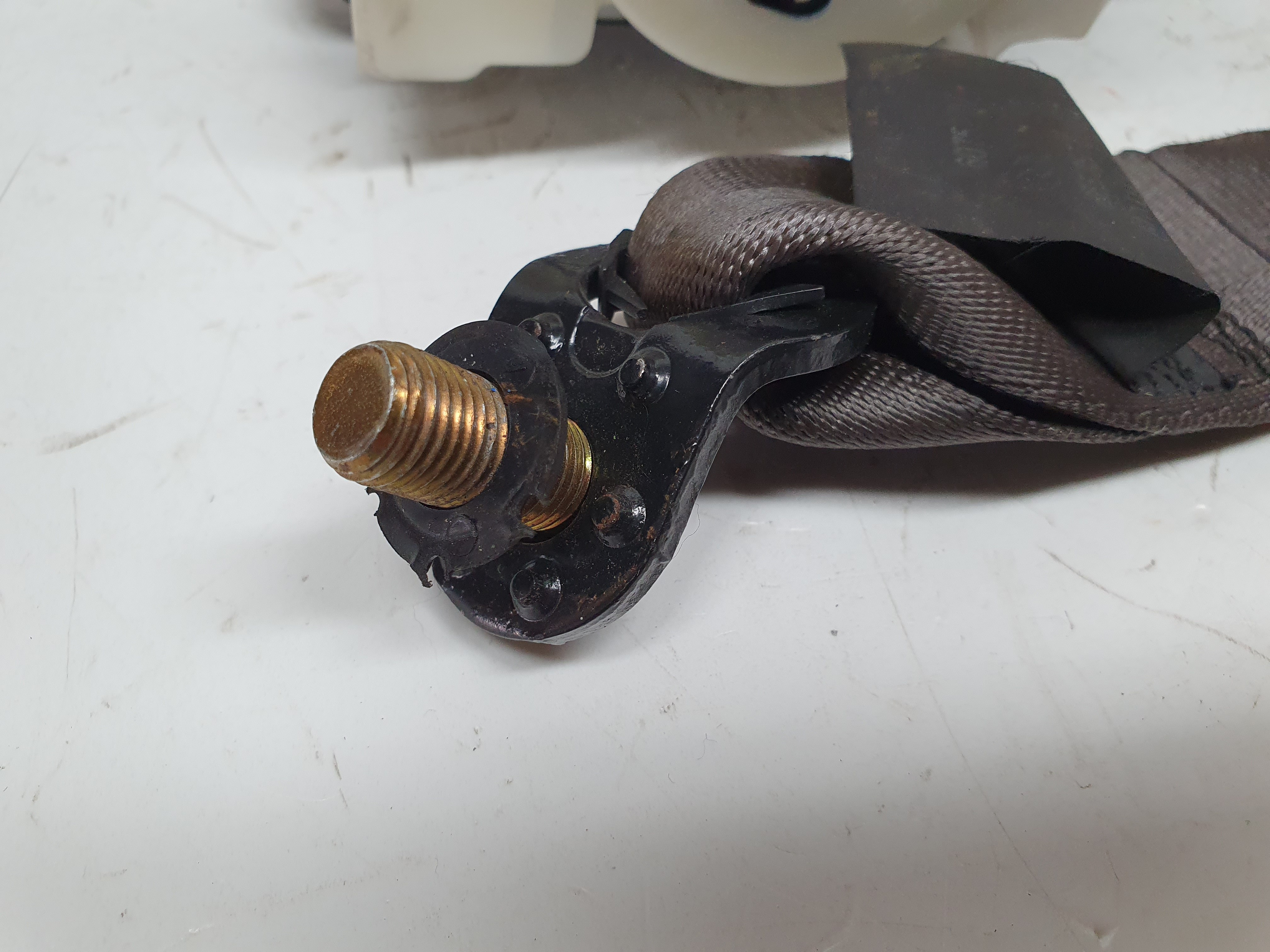 Right rear seatbelt AUDI A4 (8E2, B6) Imagem-1