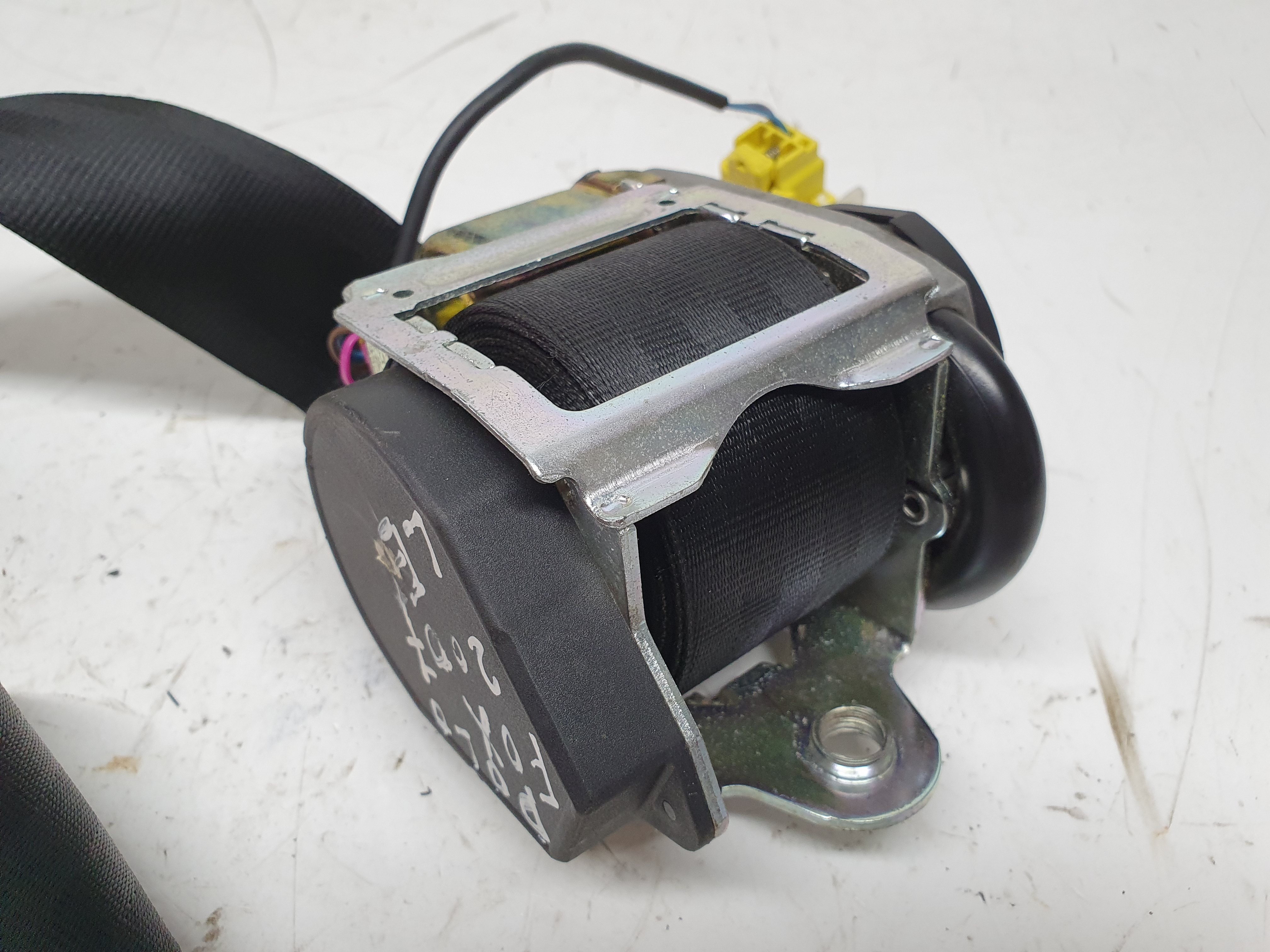 Cinturón delantero izquierdo VOLKSWAGEN Fox (5Z1, 5Z3, 5Z4) Imagem-4