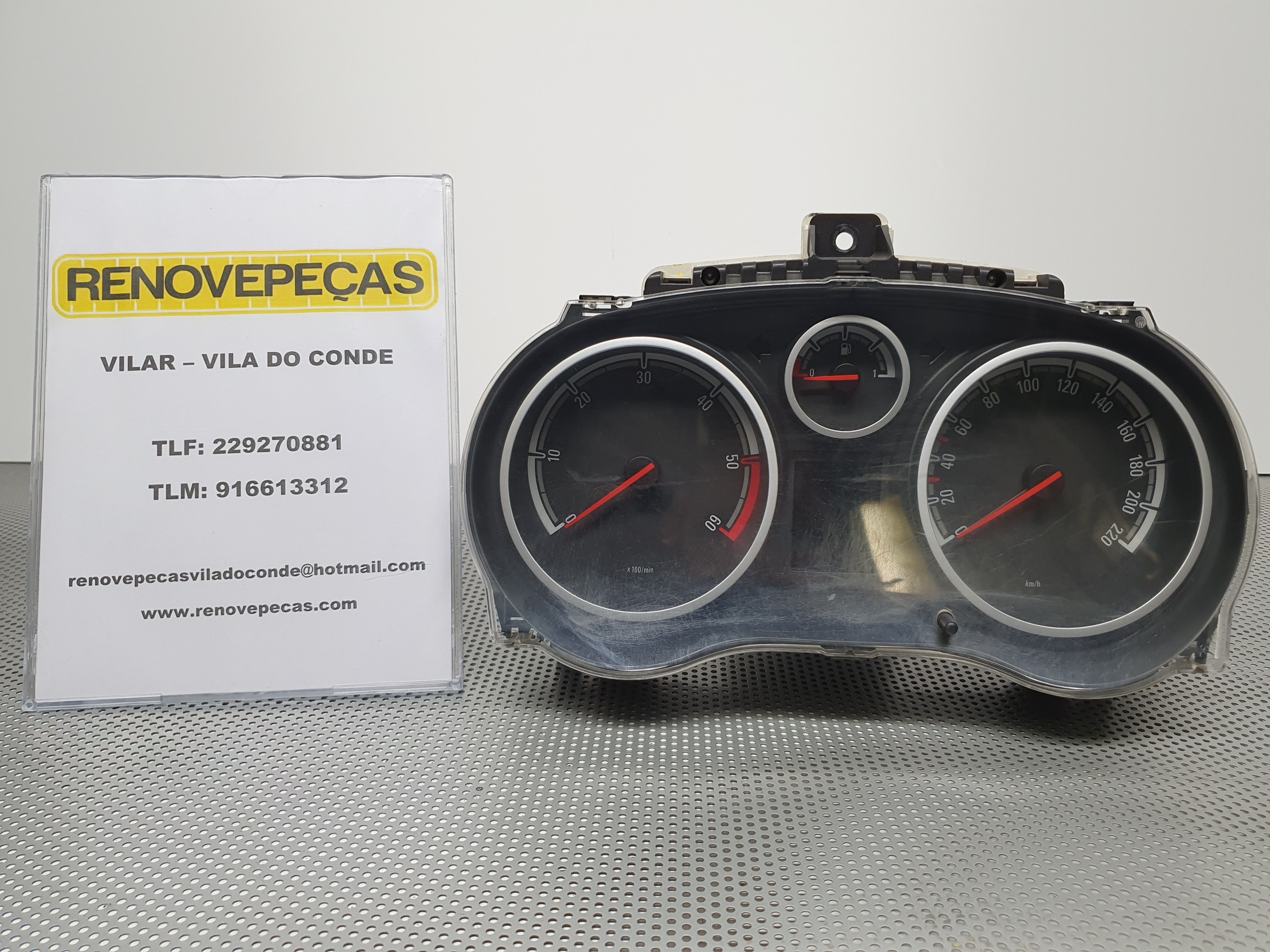 Quadrante / painel de instrumentos OPEL Corsa D Imagem-0 Quadrante / painel de instrumentos OPEL Corsa D Imagem-0