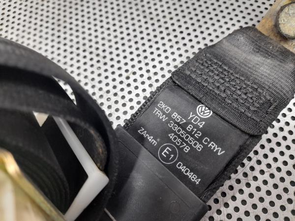 Right rear seatbelt VOLKSWAGEN Caddy III Kombi (2KB, 2KJ, 2CB, 2CJ) Imagem-3