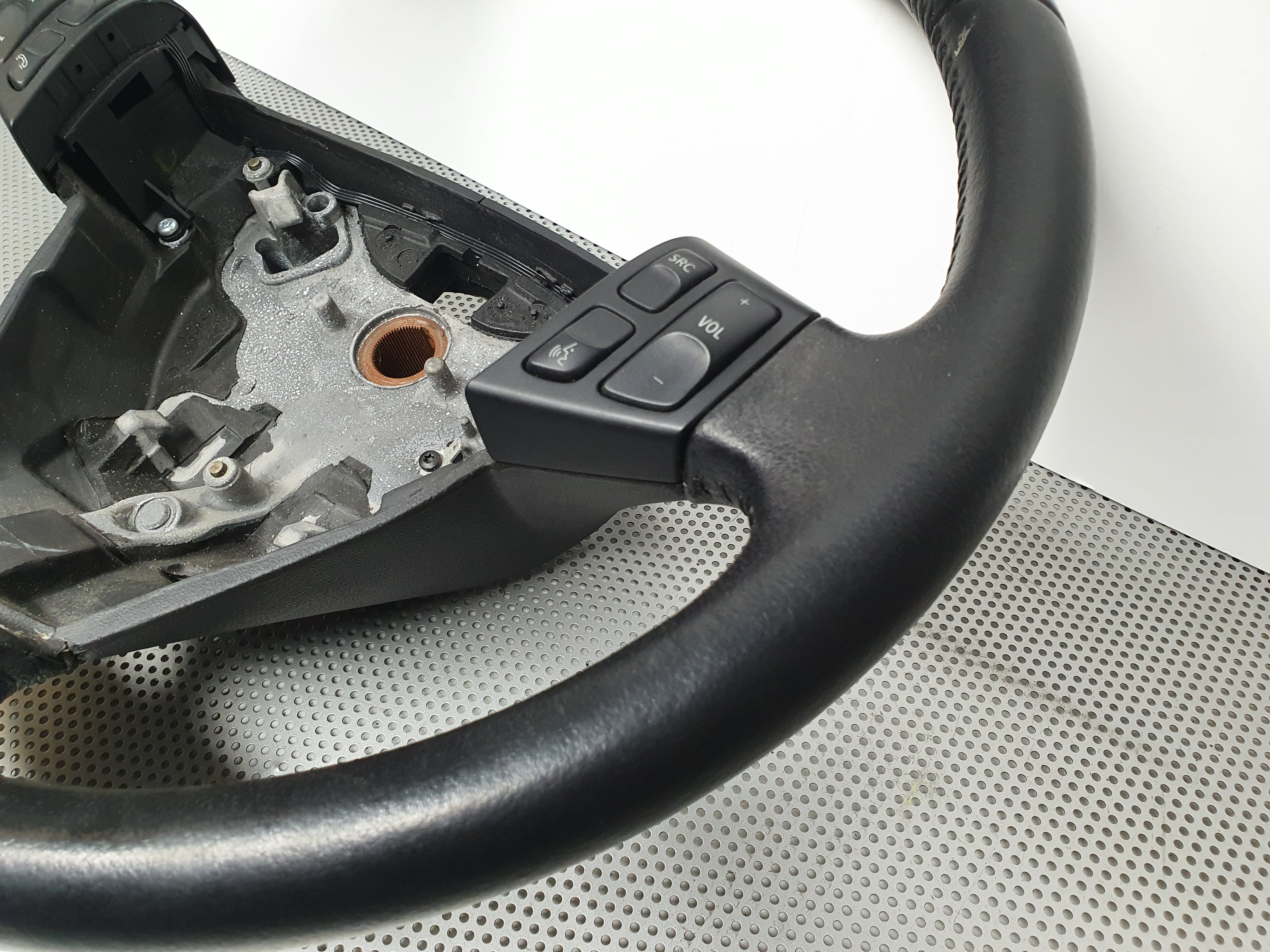 Volante de dirección SAAB 9-3 Sedan (YS3F) Imagem-2