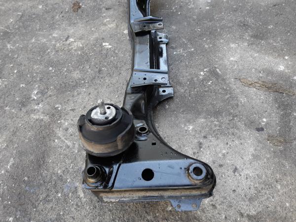 Subchasis delantero BMW 3 (E46) Imagem-1