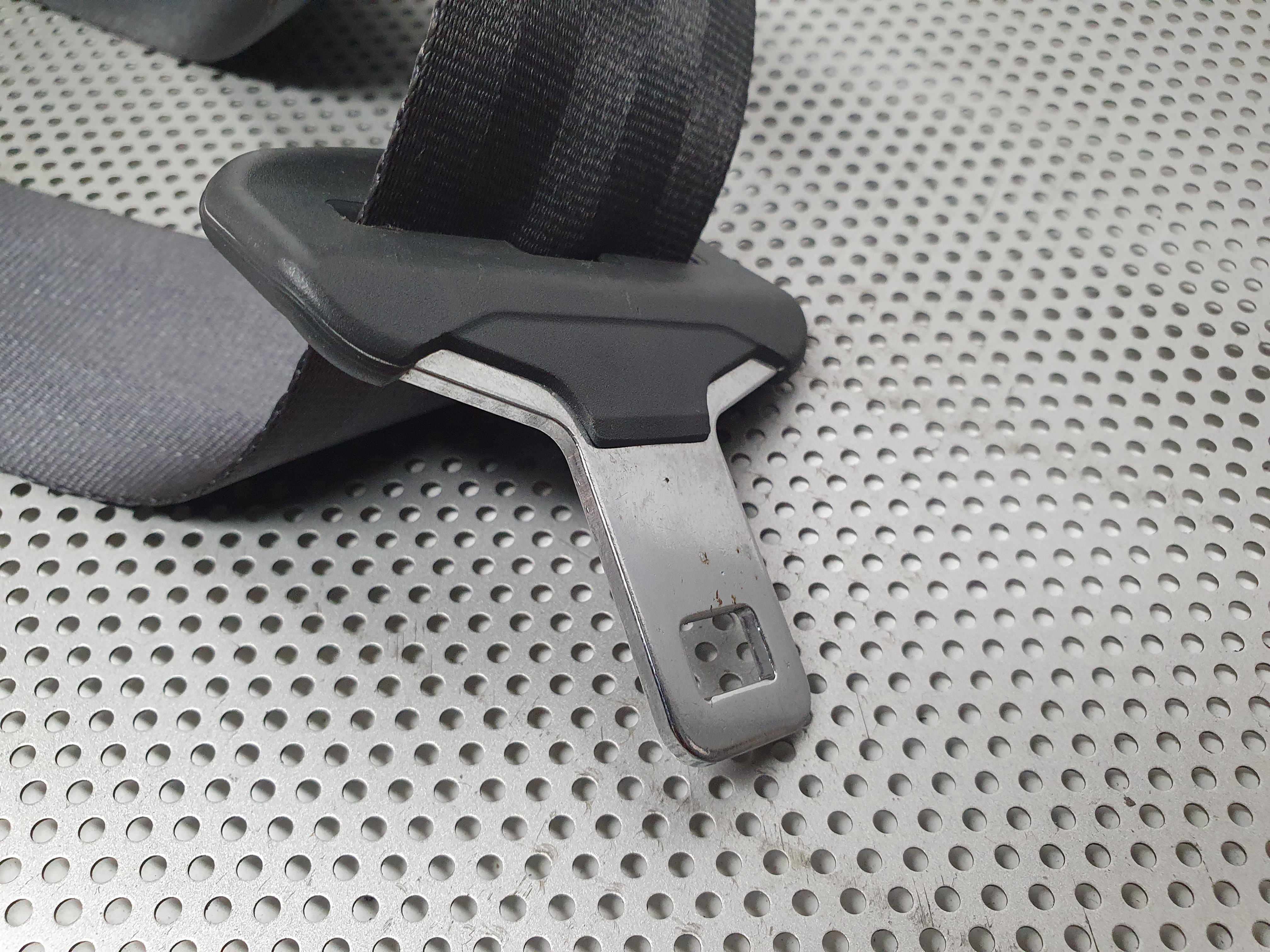 Left rear seatbelt RENAULT Megane II CC (EM0/1_) Imagem-1