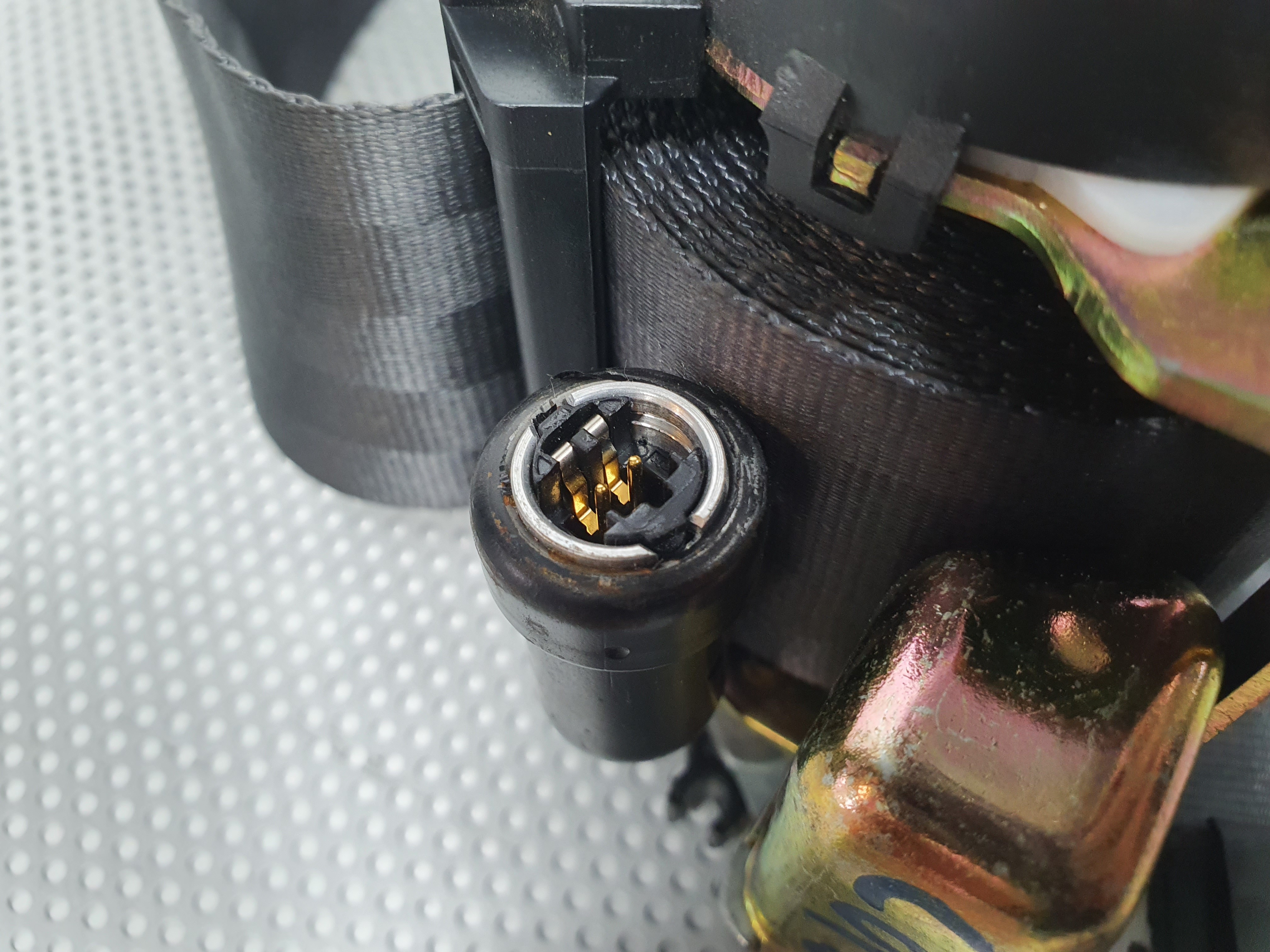 Left rear seatbelt RENAULT Megane II CC (EM0/1_) Imagem-6