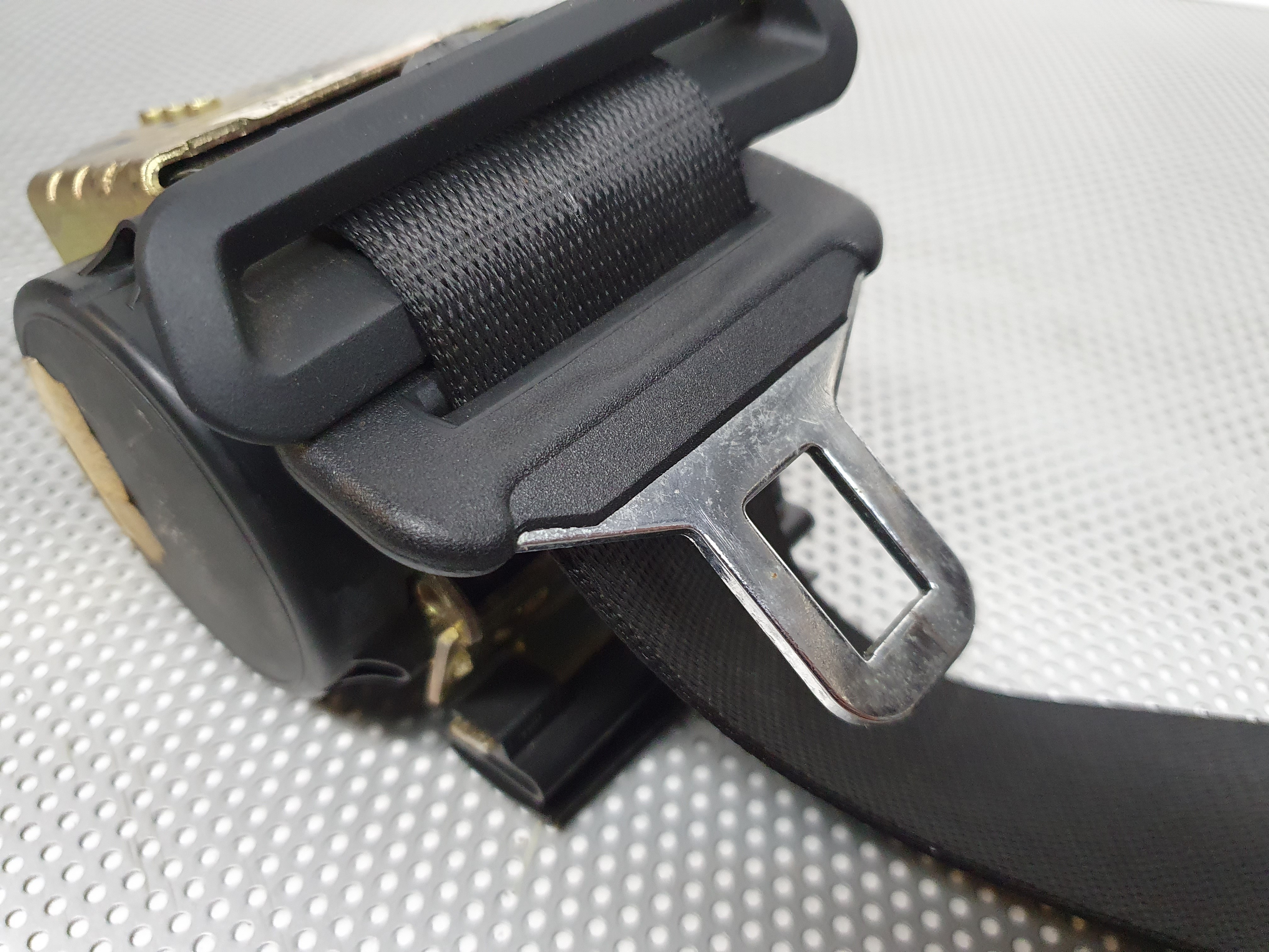 Left rear seatbelt BMW 3 (E46) Imagem-2