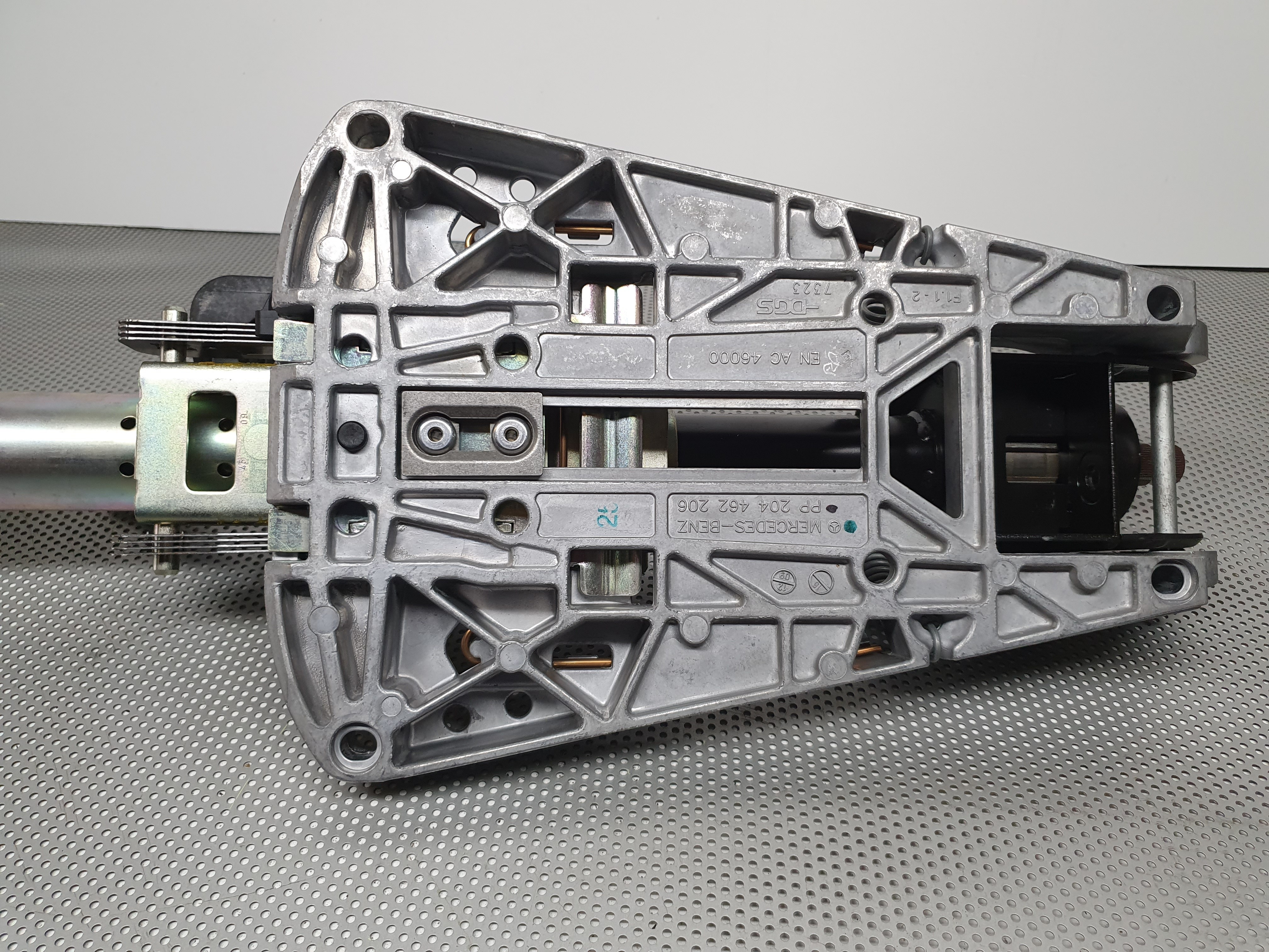 Columna de dirección MERCEDES-BENZ Classe C (W204) Imagem-4