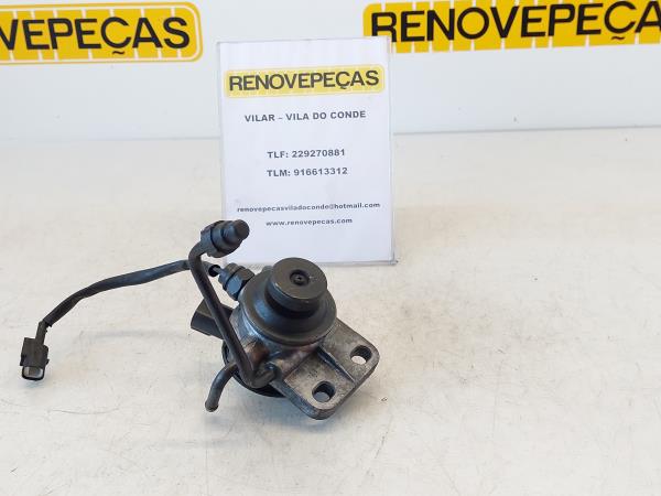 Cubierta / carcasa del filtro de aceite HYUNDAI H-1 / Starex (A1)