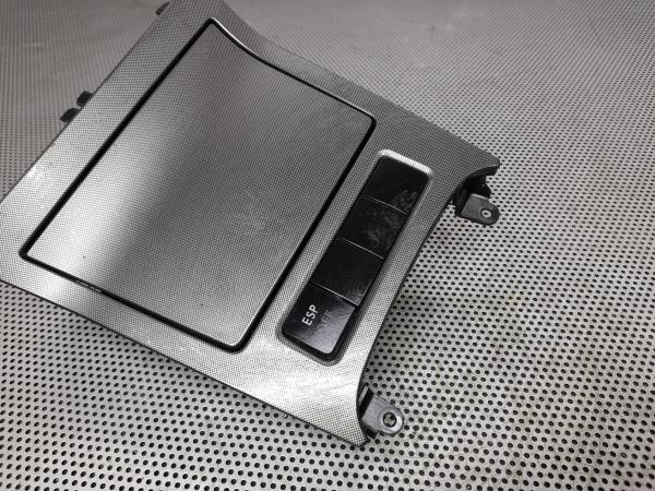 Ashtray VOLKSWAGEN Golf V (1K1) Imagem-1