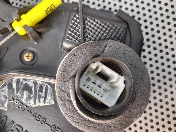 Fechadura / fecho porta frente direito TOYOTA Corolla Hatchback (_E12_) Imagem-6