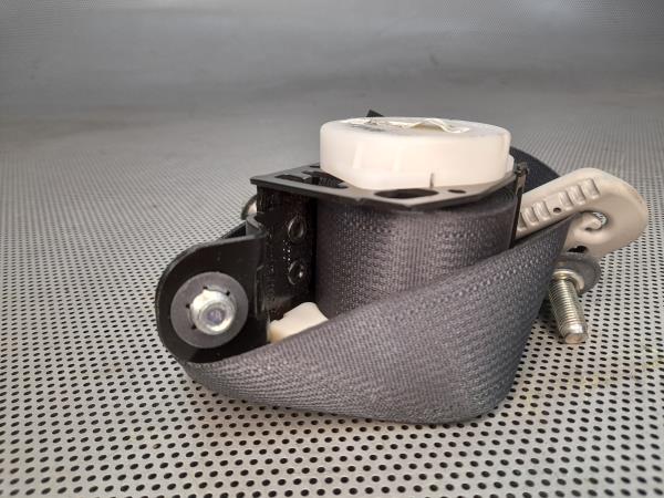 Right rear seatbelt HONDA Civic VIII Hatchback (FN_, FK_) Imagem-1