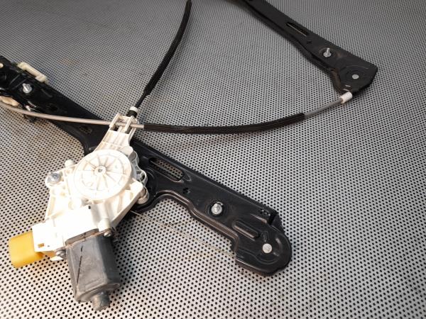 Elevador vidros frente direito BMW 1 (E87) Imagem-1