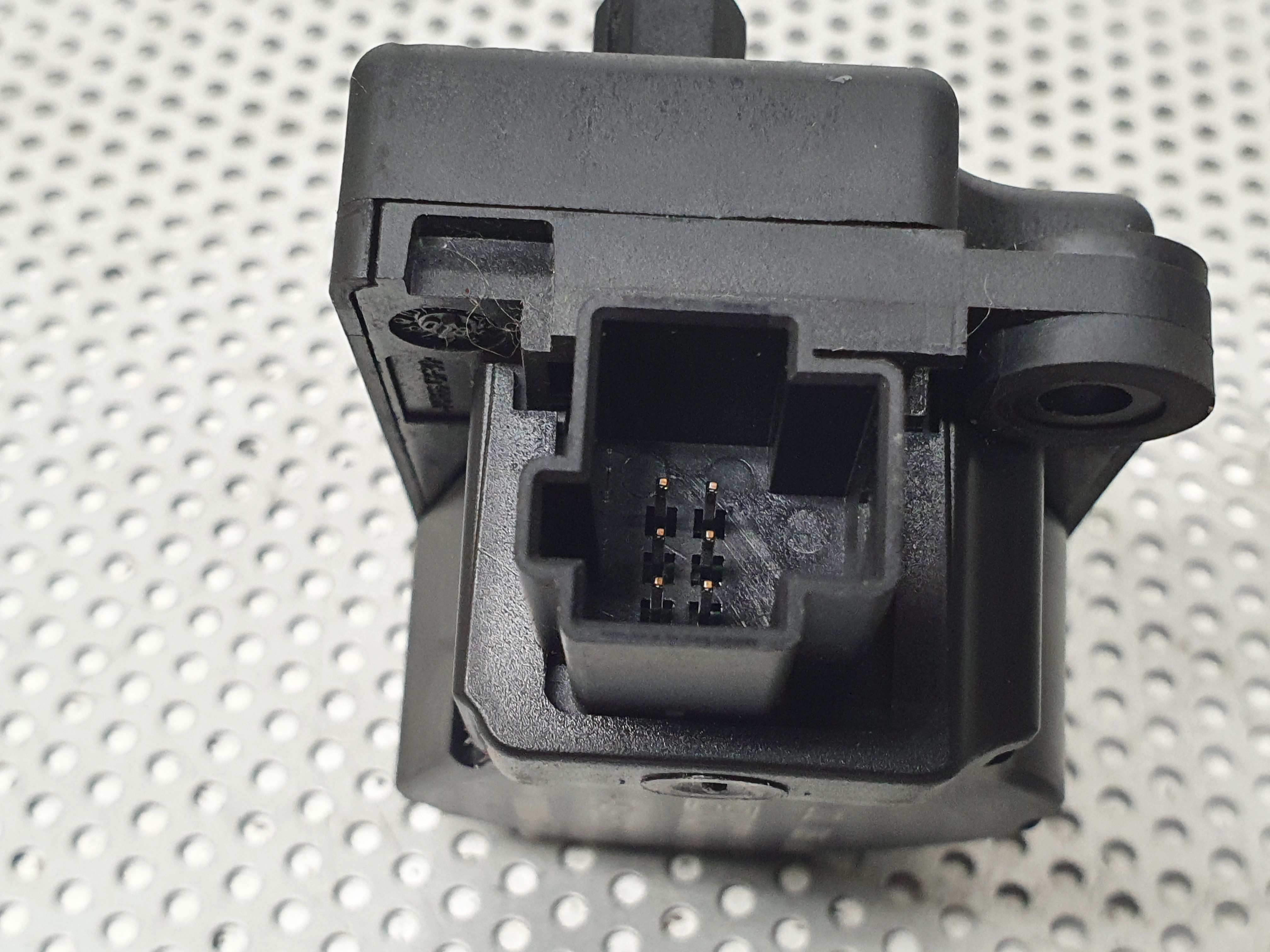 Motor da comporta da sofagem CITROËN C4 Picasso I (UD_) Imagem-2 Motor da comporta da sofagem CITROËN C4 Picasso I (UD_) Imagem-2