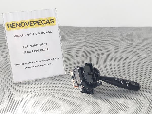 Conjunto / manetes de luzes e limpa vidros TOYOTA Yaris (_P1_)