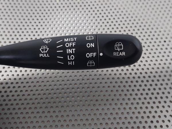 Conjunto / manetes de luzes e limpa vidros TOYOTA Yaris (_P1_) Imagem-2