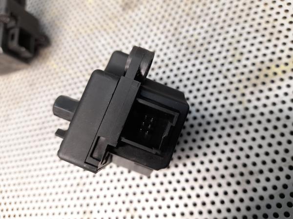 Motor del compuerta de la calefacción CITROËN DS3 Imagem-4