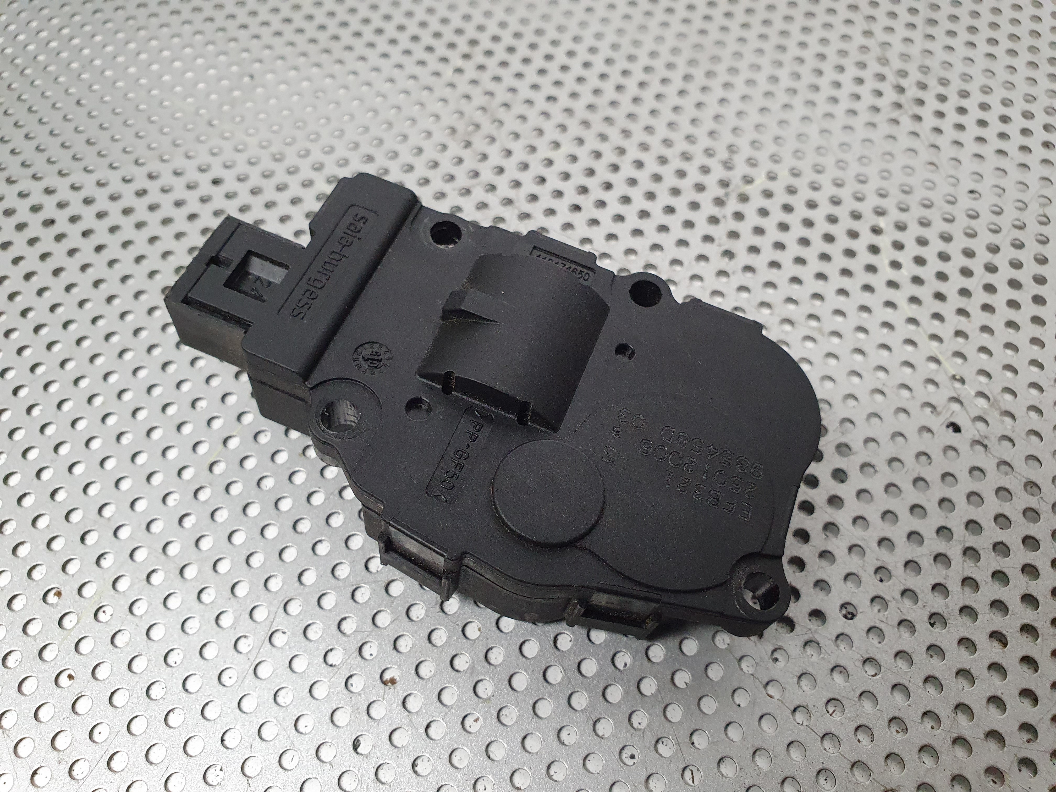 Motor del compuerta de la calefacción MERCEDES-BENZ Classe A (W169) Imagem-2