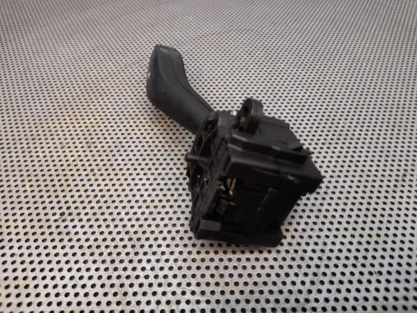 Conjunto / manetes de luzes e limpa vidros BMW X3 (E83) Imagem-1