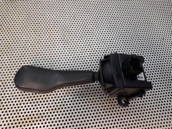 Conjunto / manetes de luzes e limpa vidros BMW X3 (E83) Imagem-3