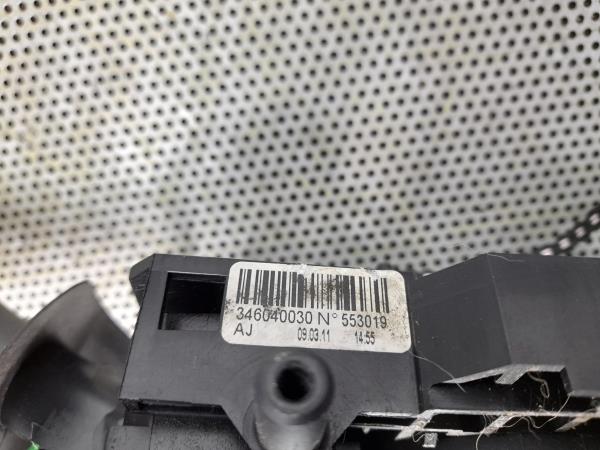 Conjunto / manetes de luzes e limpa vidros RENAULT Twingo II (CN0_) Imagem-9