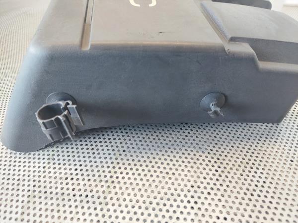 Cobertura del motor OPEL Corsa D Imagem-1