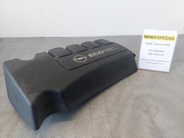 Cobertura del motor OPEL Corsa D