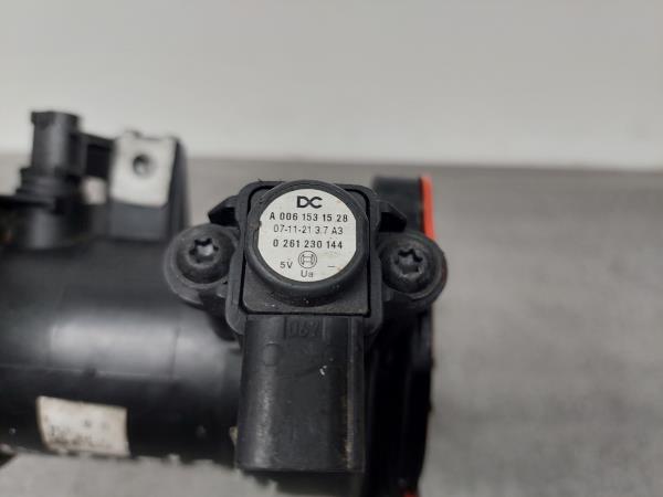 Medidor massa de ar / MAF MITSUBISHI Colt VI (Z3_A, Z2_A) Imagem-3