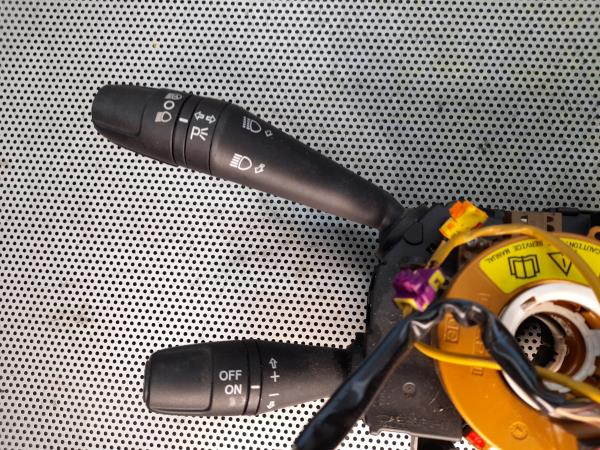 Conjunto / manetes de luzes e limpa vidros ALFA ROMEO Giulietta (940_) Imagem-1