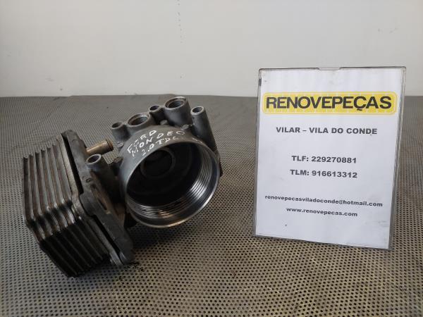 Cubierta / carcasa del filtro de aceite FORD Mondeo III (B5Y)