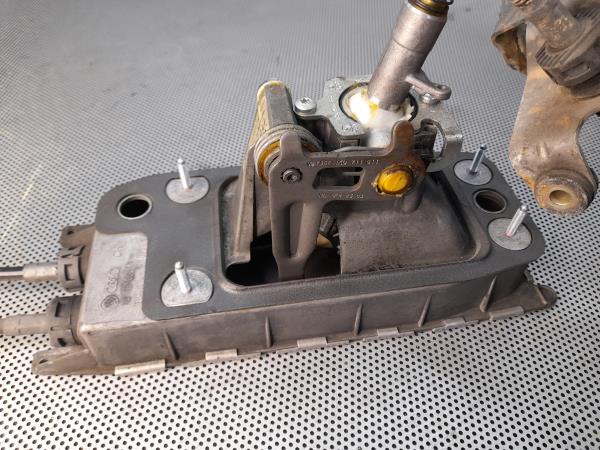 Seletor caixa velocidades VOLKSWAGEN Caddy III Kombi (2KB, 2KJ, 2CB, 2CJ) Imagem-4