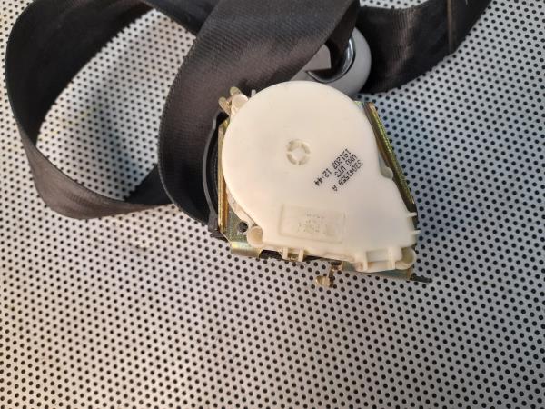 Left rear seatbelt VOLKSWAGEN Caddy III Kombi (2KB, 2KJ, 2CB, 2CJ) Imagem-5