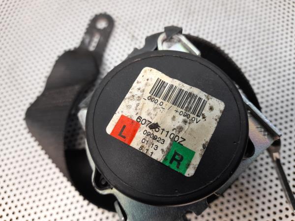 Left rear seatbelt BMW 1 (E87) Imagem-2
