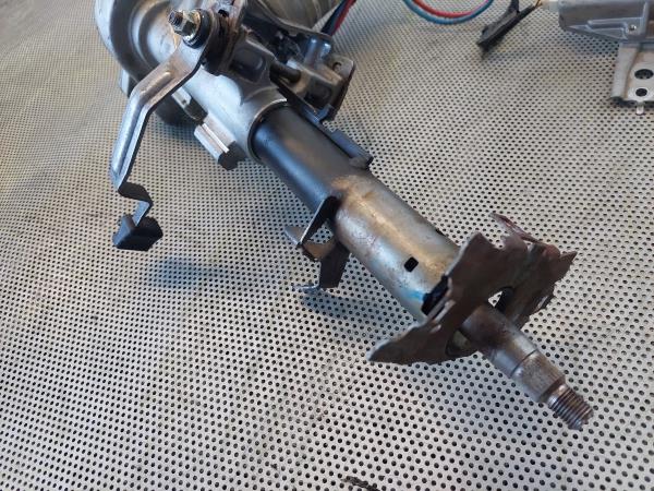 Columna de dirección TOYOTA Corolla Hatchback (_E12_) Imagem-2