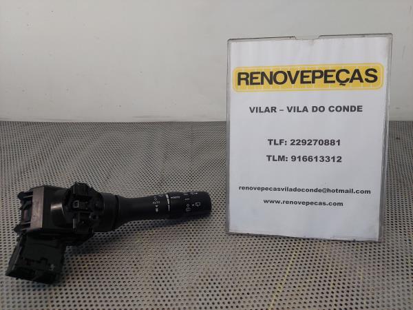 Conjunto / manetes de luzes e limpa vidros TOYOTA Yaris (_P15_)