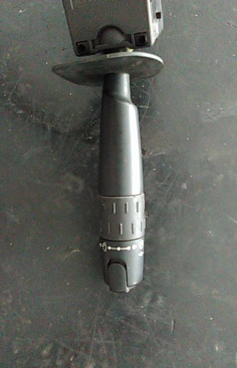 Conjunto / manetes de luzes e limpa vidros PEUGEOT 405 II (4B)