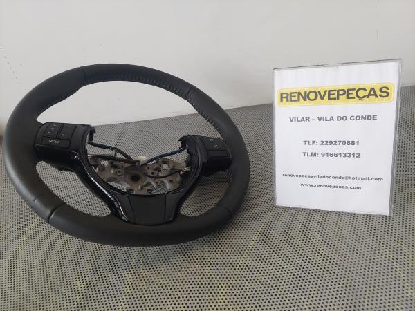 Volante de dirección TOYOTA Yaris (_P15_)