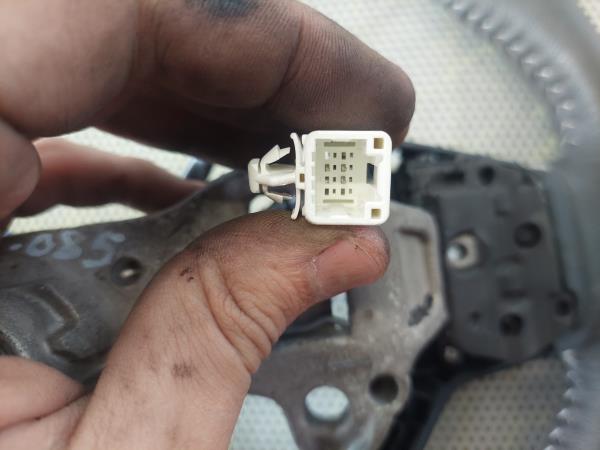 Volante de dirección TOYOTA Yaris (_P15_) Imagem-5