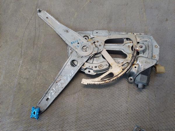 Elevador vidros frente direito VOLVO V70 II (SW) Imagem-1